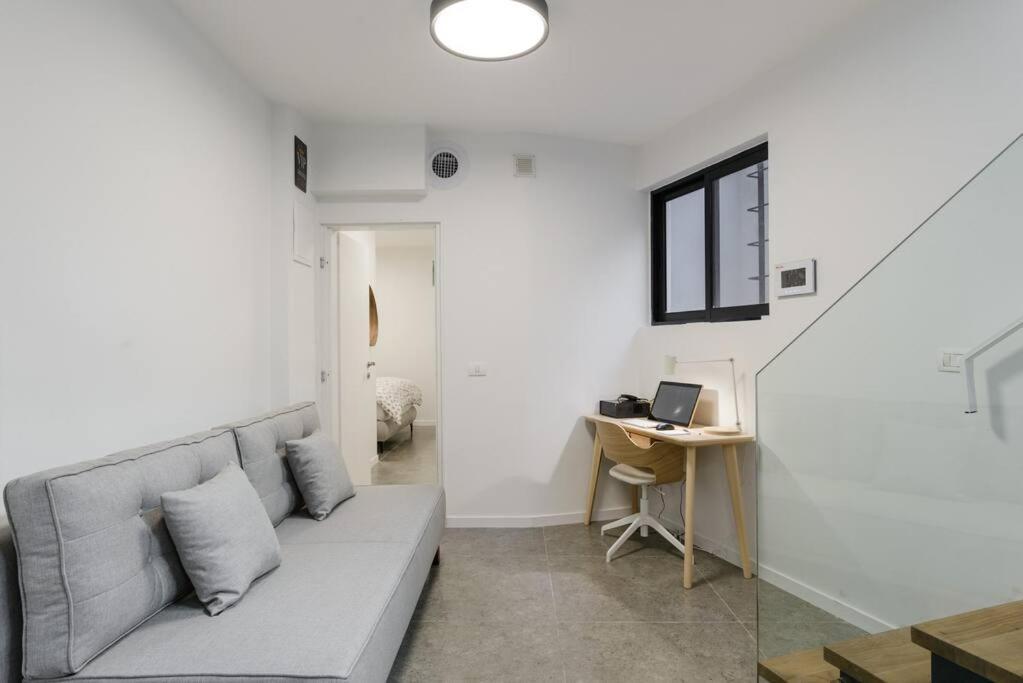 Secure Duplex Garden By Shouk Hacarmel