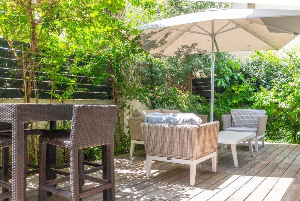 Secure Duplex Garden By Shouk Hacarmel Tel-Aviv